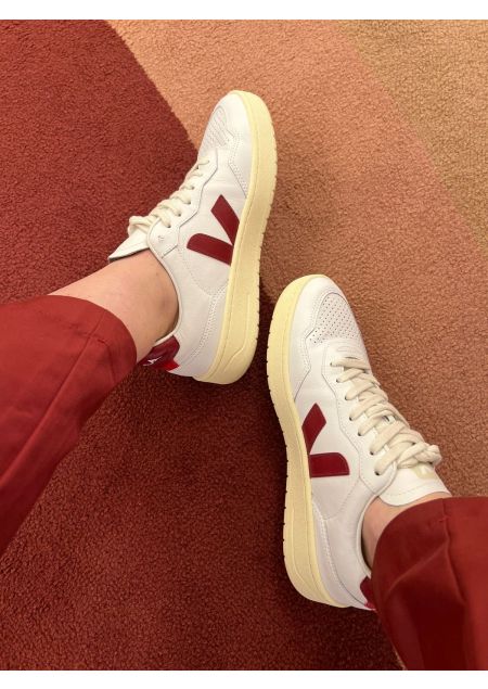 V90 O.T LEATH EX WHITE MARSALA